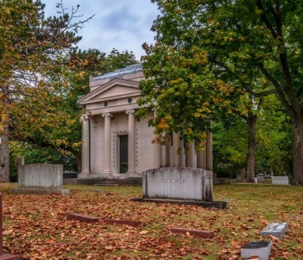 Home • Woodland Cemetery & Arboretum